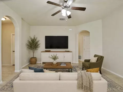 Living - 141 Igneous Ln, Jarrell, TX 76537 photo 3 of 7