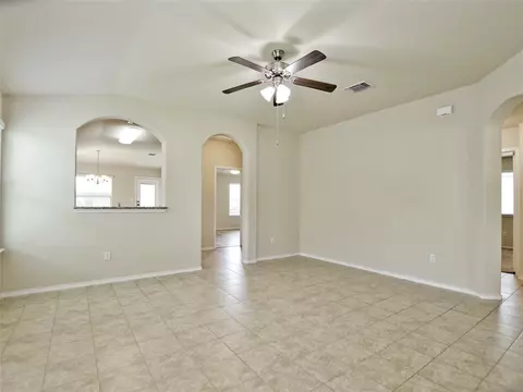 Living - 141 Igneous Ln, Jarrell, TX 76537 photo 2 of 7