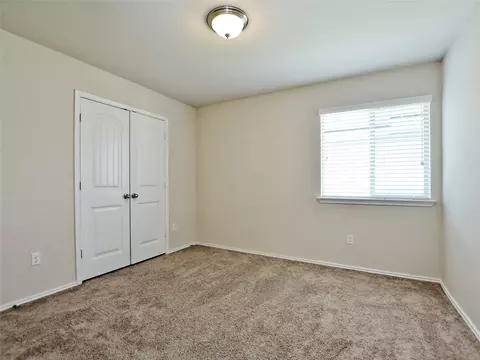 Bedroom - 141 Igneous Ln, Jarrell, TX 76537 photo 5 of 5