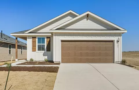 104 Eagle Valley Dr, Elgin, TX 78621