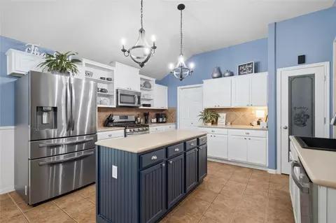 Kitchen - 2409 Tumbling River Dr, Leander, TX 78641 photo 1 of 3