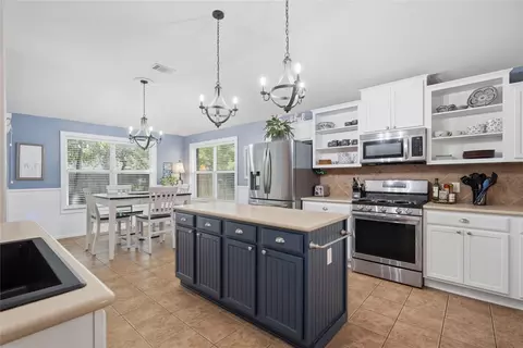 Kitchen - 2409 Tumbling River Dr, Leander, TX 78641 photo 3 of 3