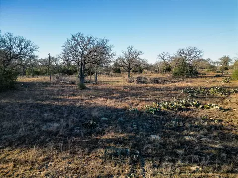 000 Sandy Pine Rd, Luling, TX 78648 photo 24