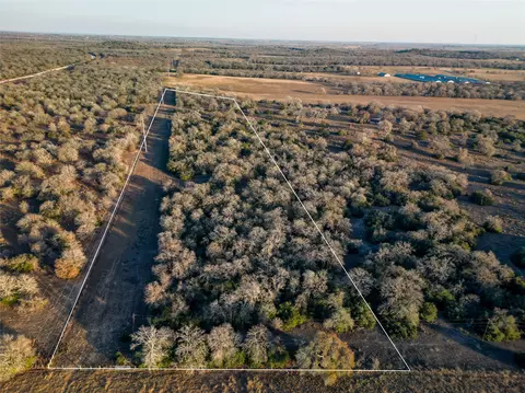 000 Sandy Pine Rd, Luling, TX 78648 photo 7