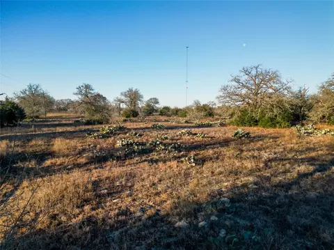 000 Sandy Pine Rd, Luling, TX 78648 photo 23