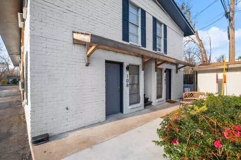5300 Guadalupe St #108, Austin, TX 78751