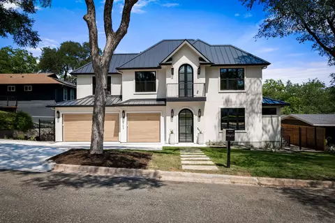 2703 Oak Park Dr, Austin, TX 78704