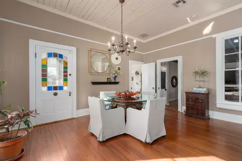 Dining - 603 E 7th St, Georgetown, TX 78626 photo 2 of 3