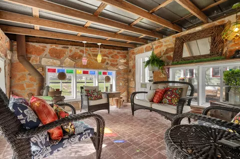 Exterior - 603 E 7th St, Georgetown, TX 78626 photo 9 of 10