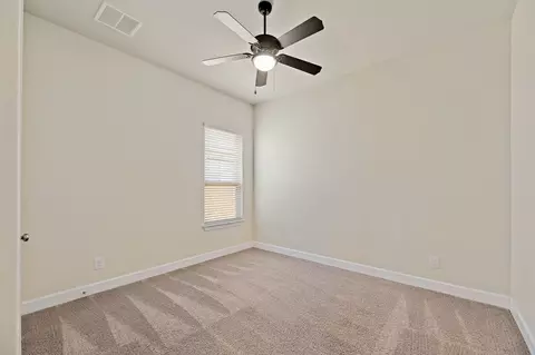 Bedroom - 912 Isaias Dr, Leander, TX 78641 photo 6 of 9