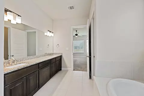 Entry Way - 912 Isaias Dr, Leander, TX 78641 photo 2 of 3