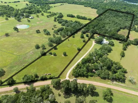 000 Hranicky Rd, Schulenburg, TX 78956