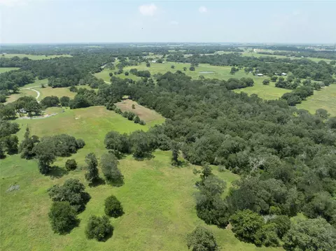 5109 Hranicky Rd, Schulenburg, TX 78956 photo 33