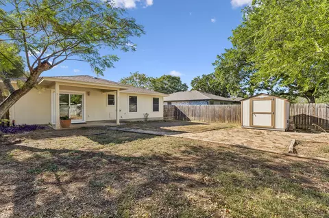 Exterior - 100 Devons Cv, Buda, TX 78610 photo 3 of 4