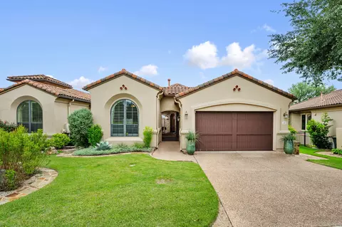 2813 University Club Dr, Austin, TX 78732