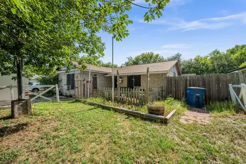 5326 Wellington Dr, Austin, TX 78723