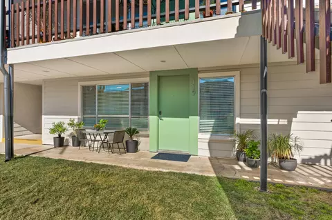 2200 Dickson Dr #119, Austin, TX 78704