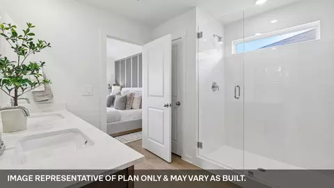 Bath - 14801 Flying Aster Ln, Manor, TX 78653 photo 5 of 5