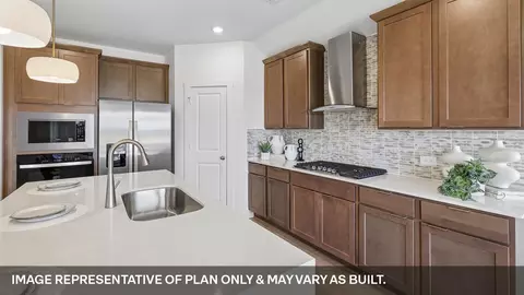 Kitchen - 14801 Flying Aster Ln, Manor, TX 78653 photo 3 of 4