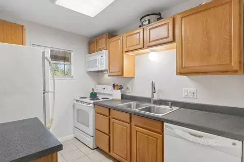 Kitchen - 709 E 44th St, Austin, TX 78751 photo 1 of 5