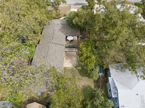 View/Area - 709 E 44th St, Austin, TX 78751 photo 3 of 4