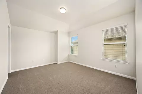 Bedroom - 20416 Shellduck Dr, Pflugerville, TX 78660 photo 3 of 5