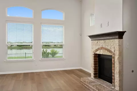 Living - 20416 Shellduck Dr, Pflugerville, TX 78660 photo 2 of 5