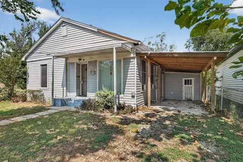 911 Chambers St, Marlin, TX 76661