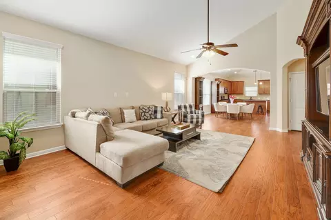 16213 Cantania Cv, Pflugerville, TX 78660