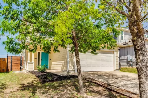 Exterior - 312 Triumph Rd, Buda, TX 78610 photo 4 of 7