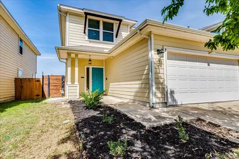 312 Triumph Rd, Buda, TX 78610