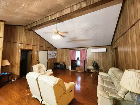 125 Hunters Dr, Trinity, TX 75862 photo 6