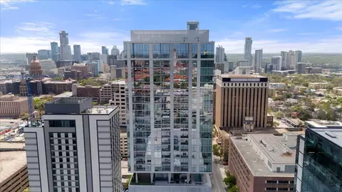 313 W 17th St #2701, Austin, TX 78701