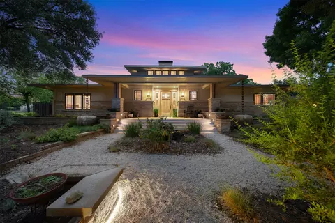 901 Brushy Bend Dr, Round Rock, TX 78681