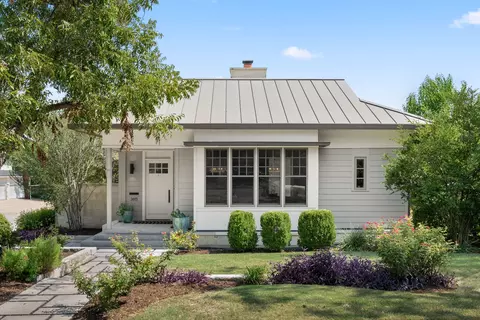 3015 Washington Sq, Austin, TX 78705