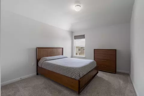 Bedroom - 16601 Sumptuous Dr, Manor, TX 78653 photo 5 of 6