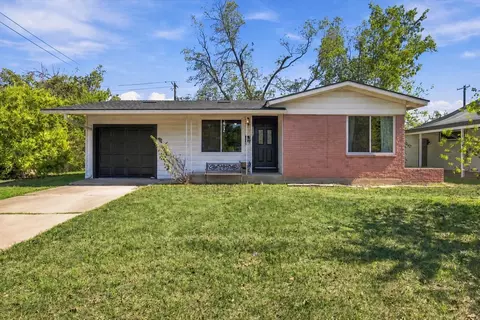 8207 Lazy Ln, Austin, TX 78757