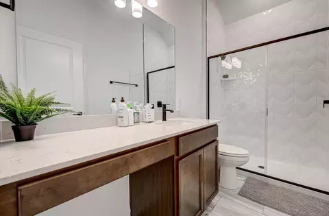 Bath - 3016 Ottawa St, Leander, TX 78641 photo 1 of 1