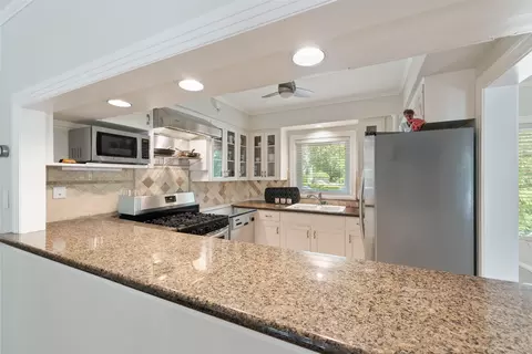 Kitchen - 3401 Clearview Dr, Austin, TX 78703 photo 1 of 2