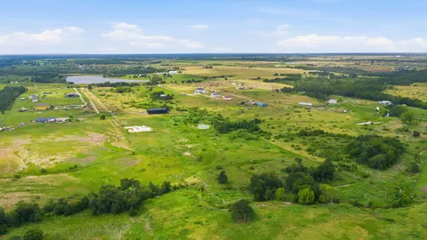 1701 County Road 466, Elgin, TX 78621 photo 19