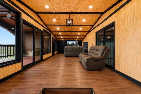 1701 County Road 466, Elgin, TX 78621 photo 6