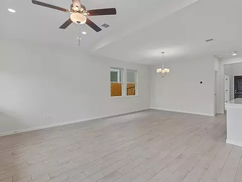 Living - 128 Comet Pointe Dr, Georgetown, TX 78628 photo 2 of 5