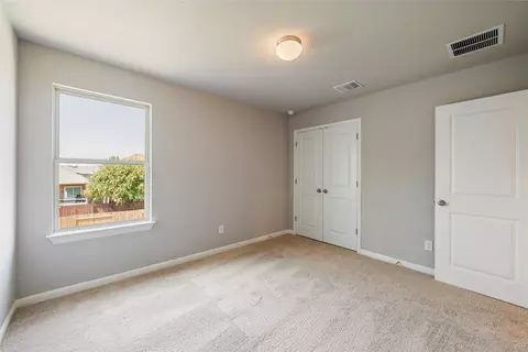 Bedroom - 128 Comet Pointe Dr, Georgetown, TX 78628 photo 2 of 5