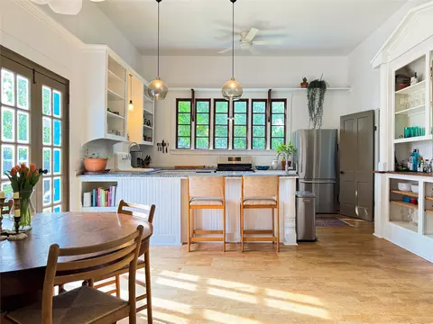 Kitchen - 200 E Brenham St, Elgin, TX 78621 photo 1 of 3