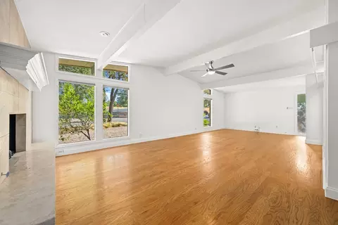 Living - 833 E 38th St, Austin, TX 78705 photo 4 of 4