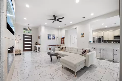 21513 Santa Carlo Ave, Lago Vista, TX 78645