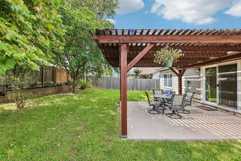 Exterior - 145 Myrtle St, Kyle, TX 78640 photo 8 of 10