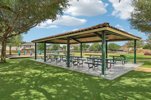 View/Area - 145 Myrtle St, Kyle, TX 78640 photo 3 of 4