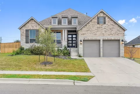 205 Quiet Oak Rd, San Marcos, TX 78666