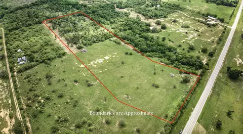 9216 Fm 713, Dale, TX 78616